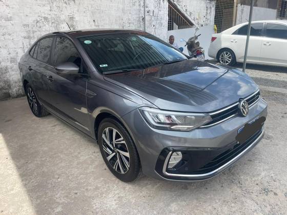 VOLKSWAGEN VIRTUS 1.0 200 TSI HIGHLINE AUTOMÁTICO